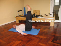 Abdominales con Piernas Estiradas. Pilates 2. Curso de Pilates Mat