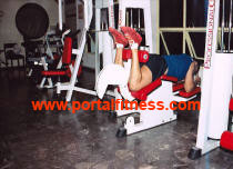 Bceps Femoral tumbado en mquina: posicin final